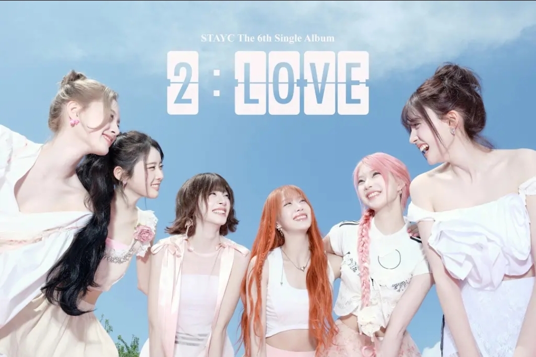 STAYC - 2:LOVE: What Just Landed