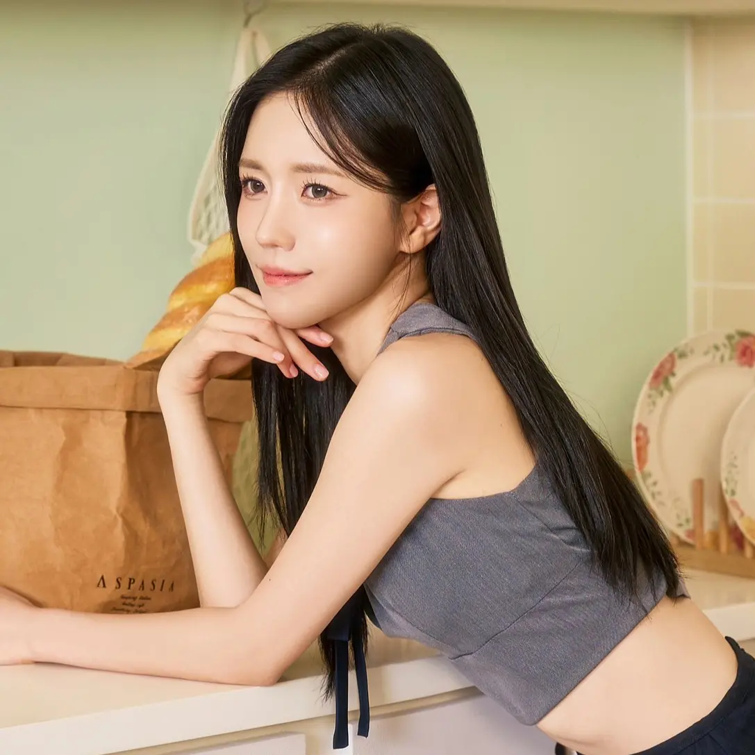 Jin (Lovelyz) — K-pop Idol Profile | kpopping