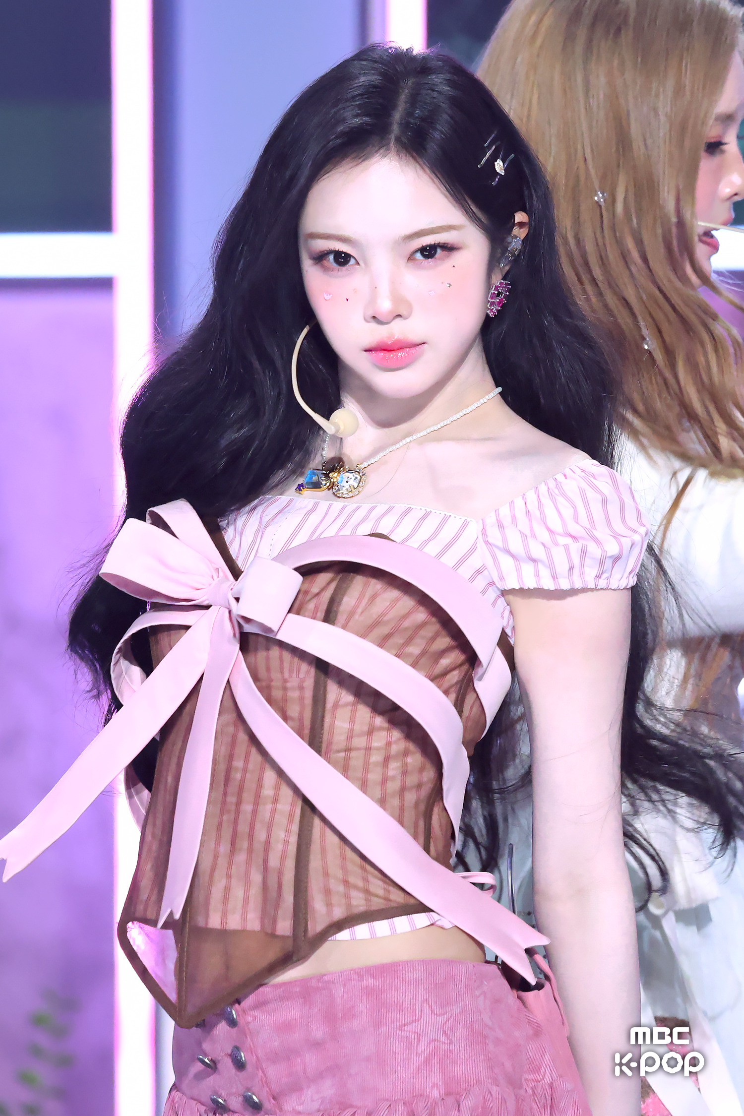 Ian — 260228 Ian - 'RUDE!' at Show! Music Core HQ Photos | kpopping