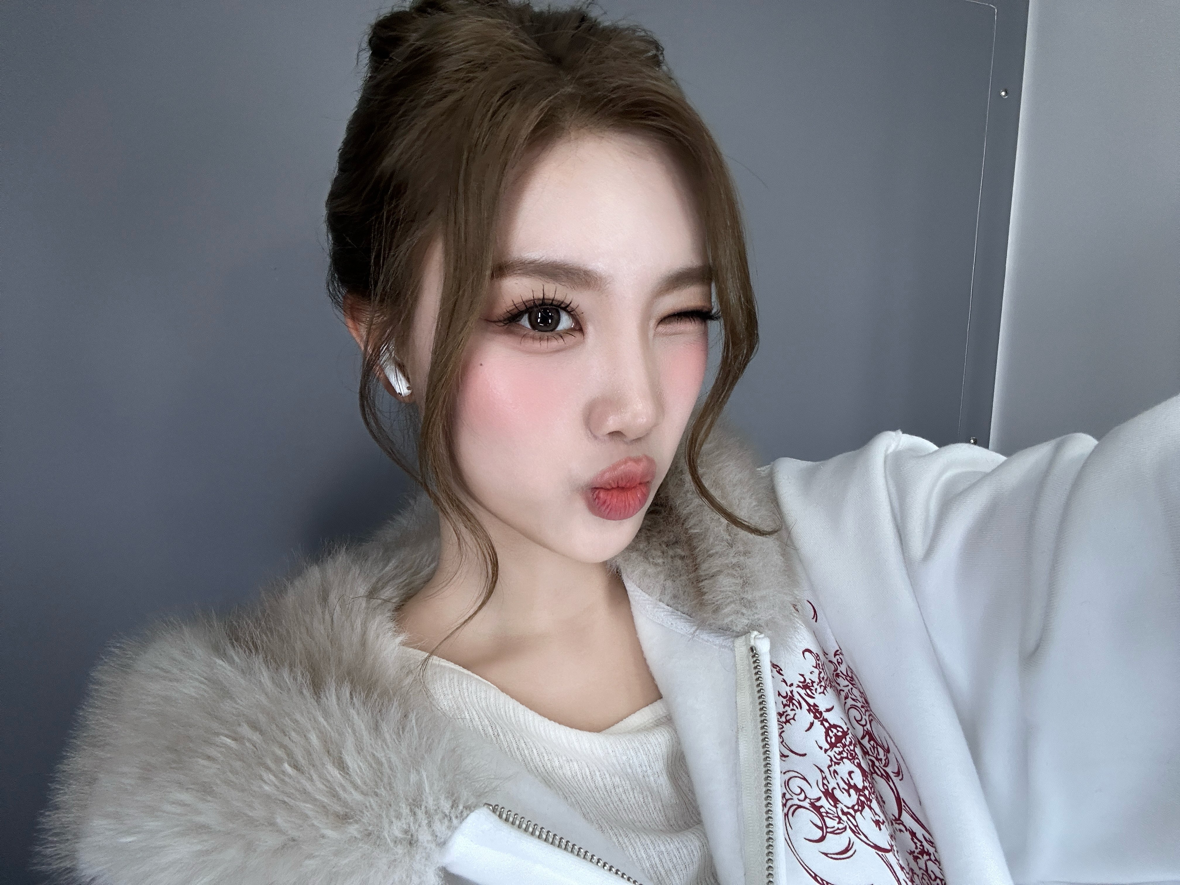 Sullin — 260323 tripleS SNS Update - Sullin HQ Photos | kpopping