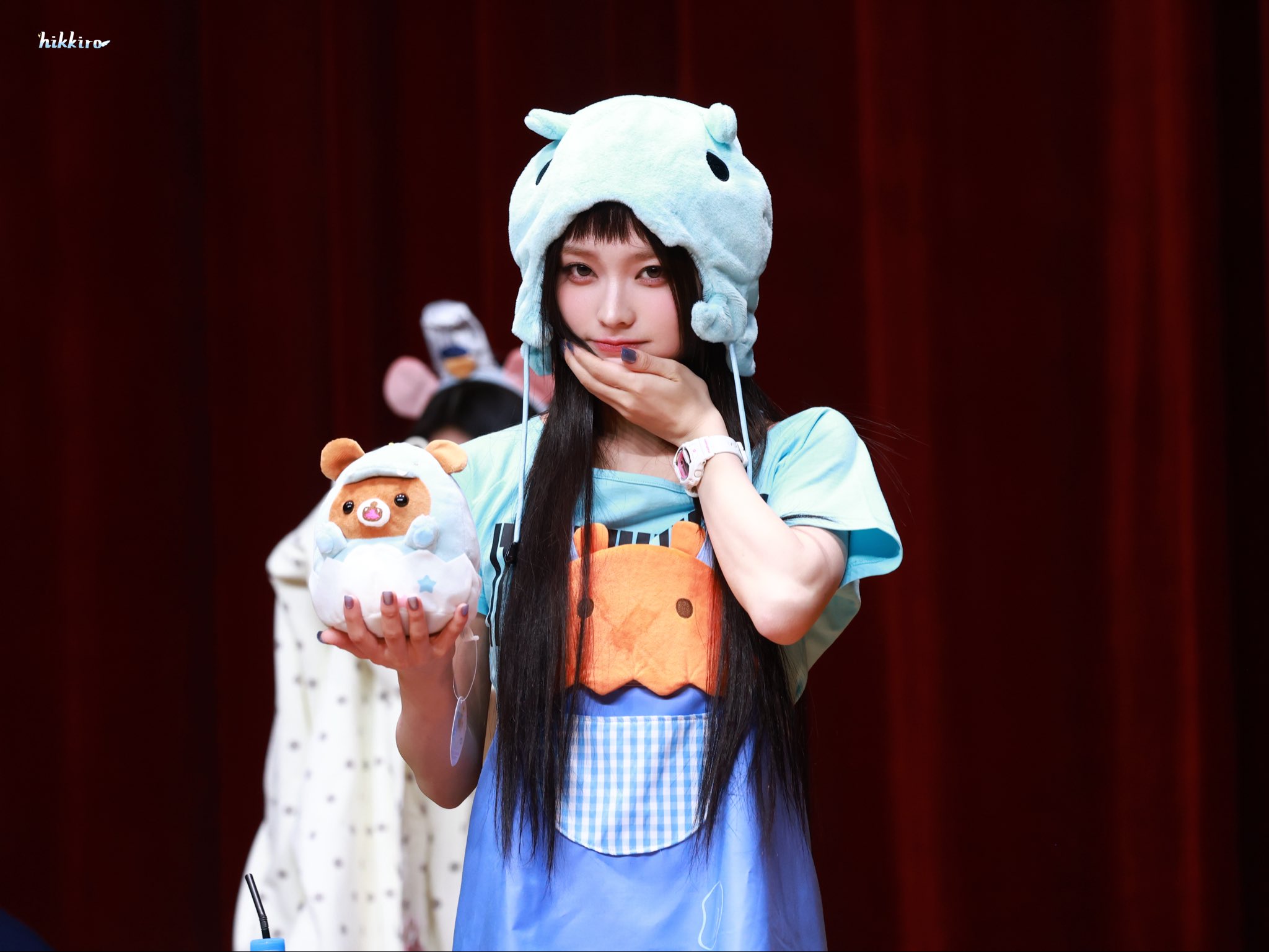 Iroha — 260508 Iroha at Apple Music Fansign Event HQ Photos | kpopping