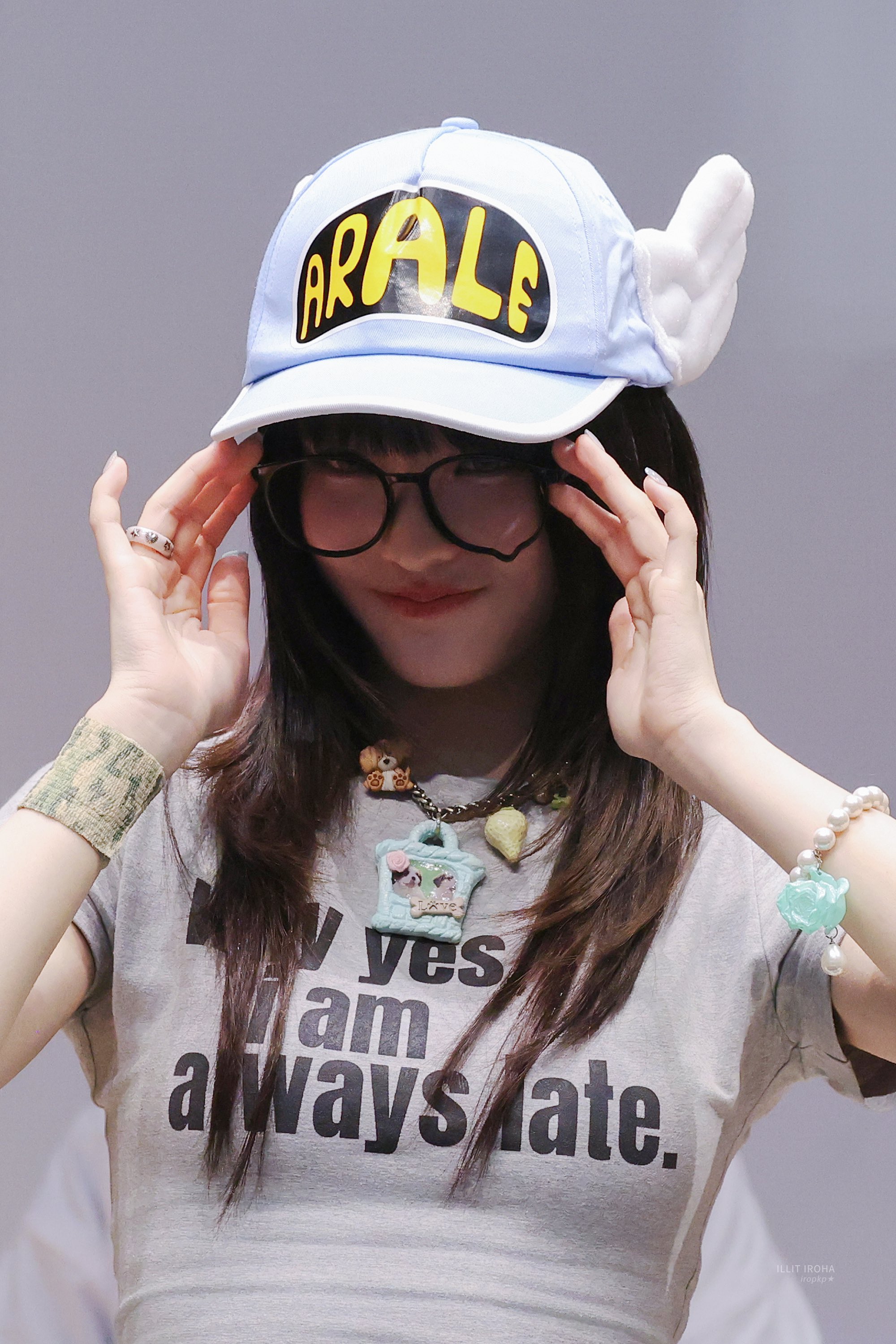 Iroha — 260510 Iroha at Fansign HQ Photos | kpopping