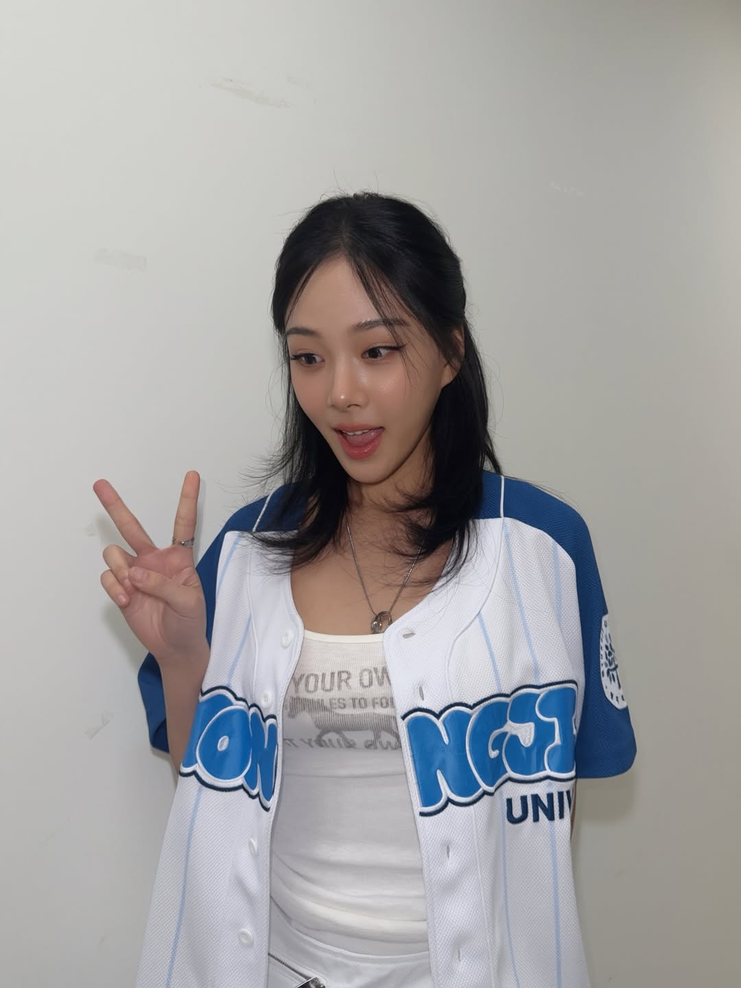 BIBI — 260508 BIBI Instagram Update HQ Photos | kpopping