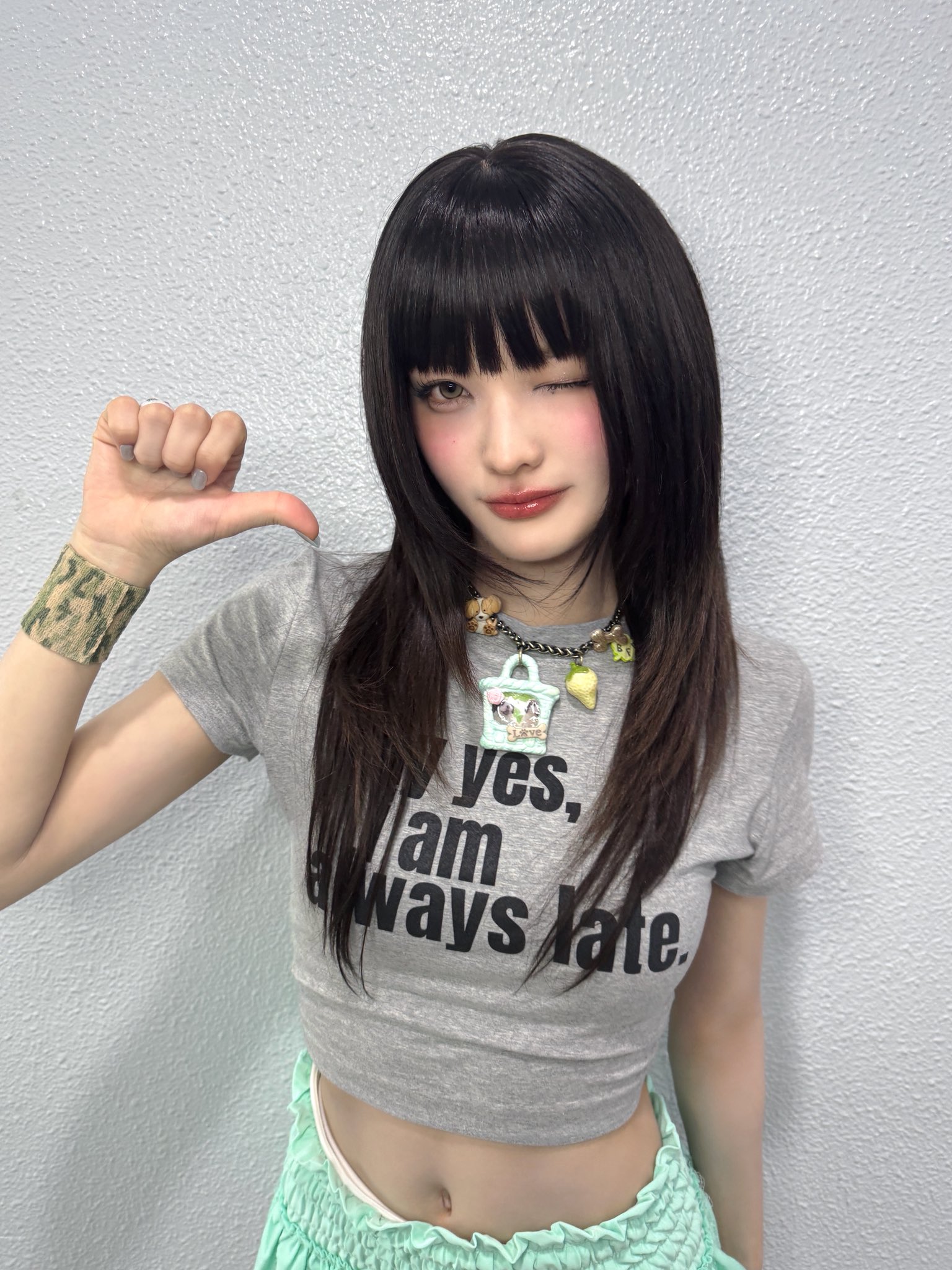 Iroha — 260514 ILLIT Twitter Update - Iroha HQ Photos | kpopping