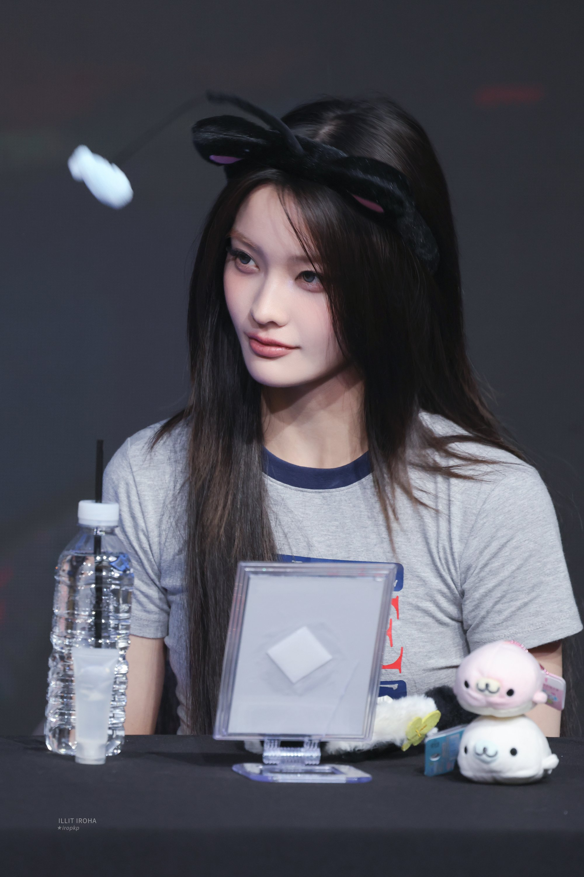 IROHA⭐︎ページ Iroha — 260517 Iroha at Jump Up Fansign HQ Photos | kpopping