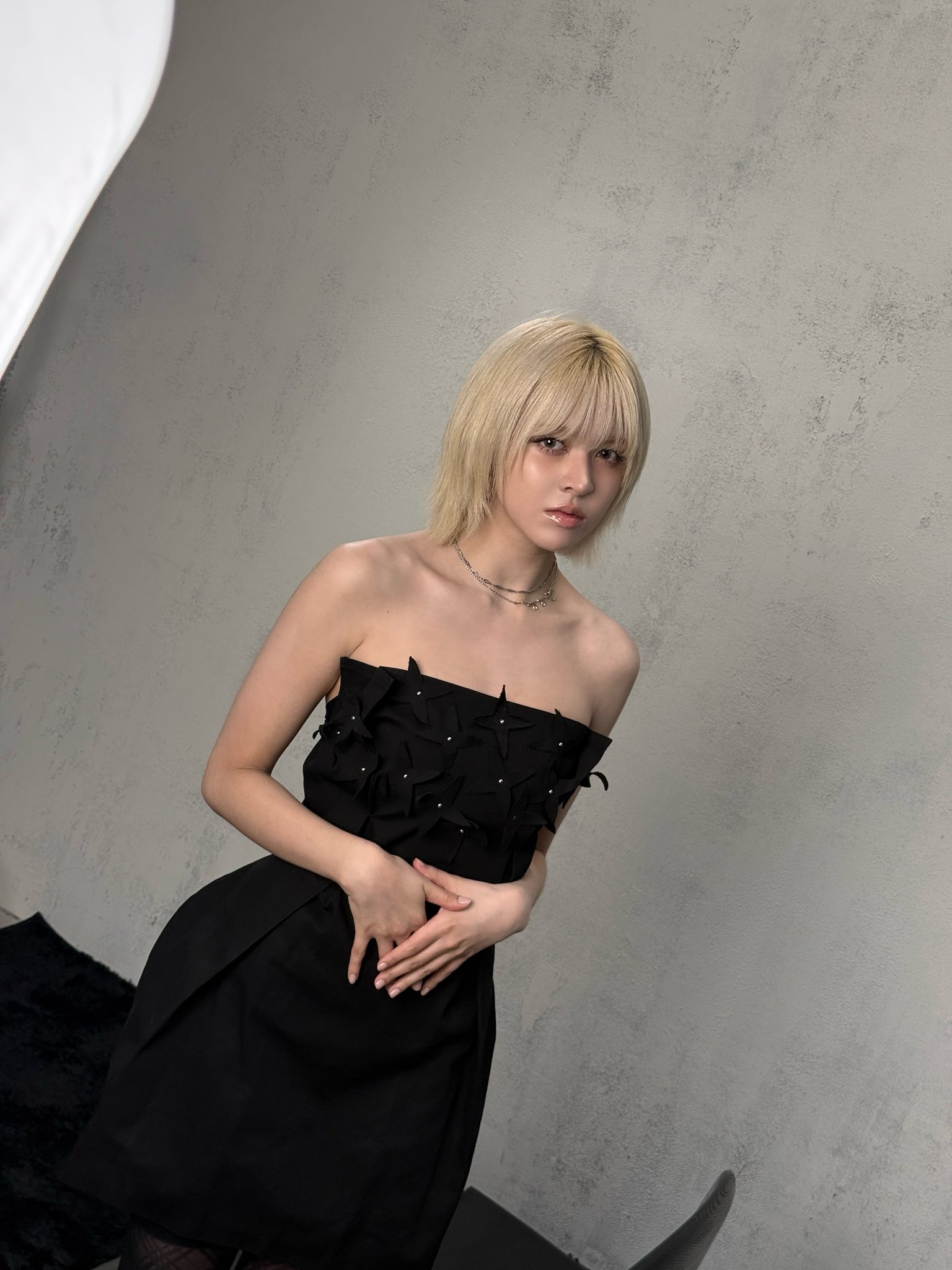 Lily — 260522 NMIXX Twitter Update - Lily HQ Photos | kpopping
