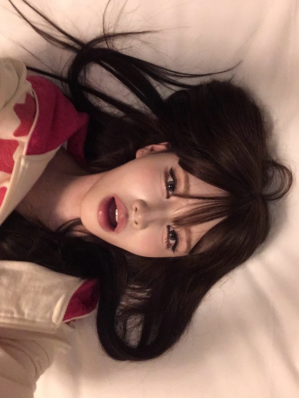 Liz — 260608 Liz Instagram Update HQ Photos | kpopping