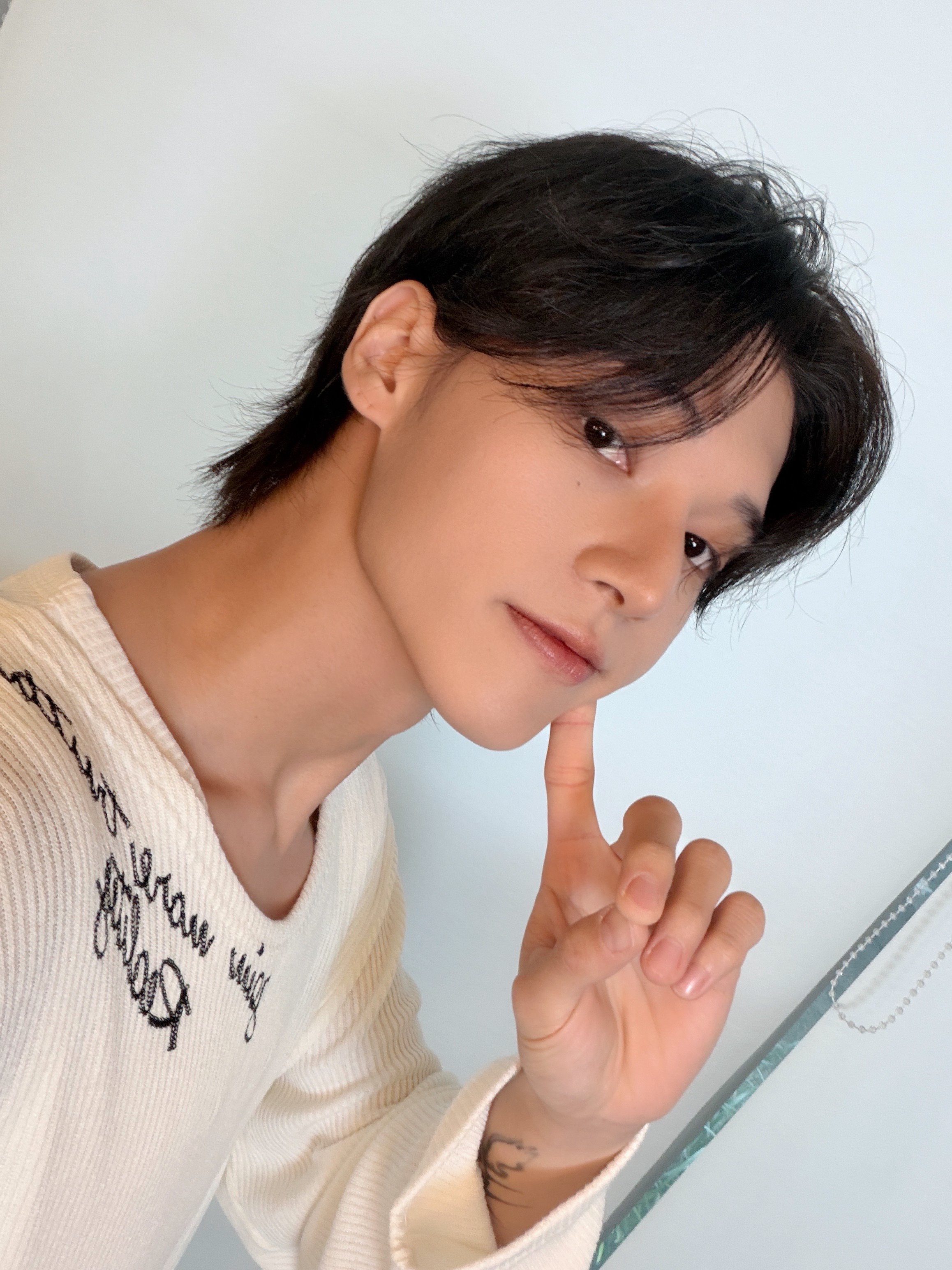 Wooyoung (ATEEZ) — K-pop Idol Profile | kpopping