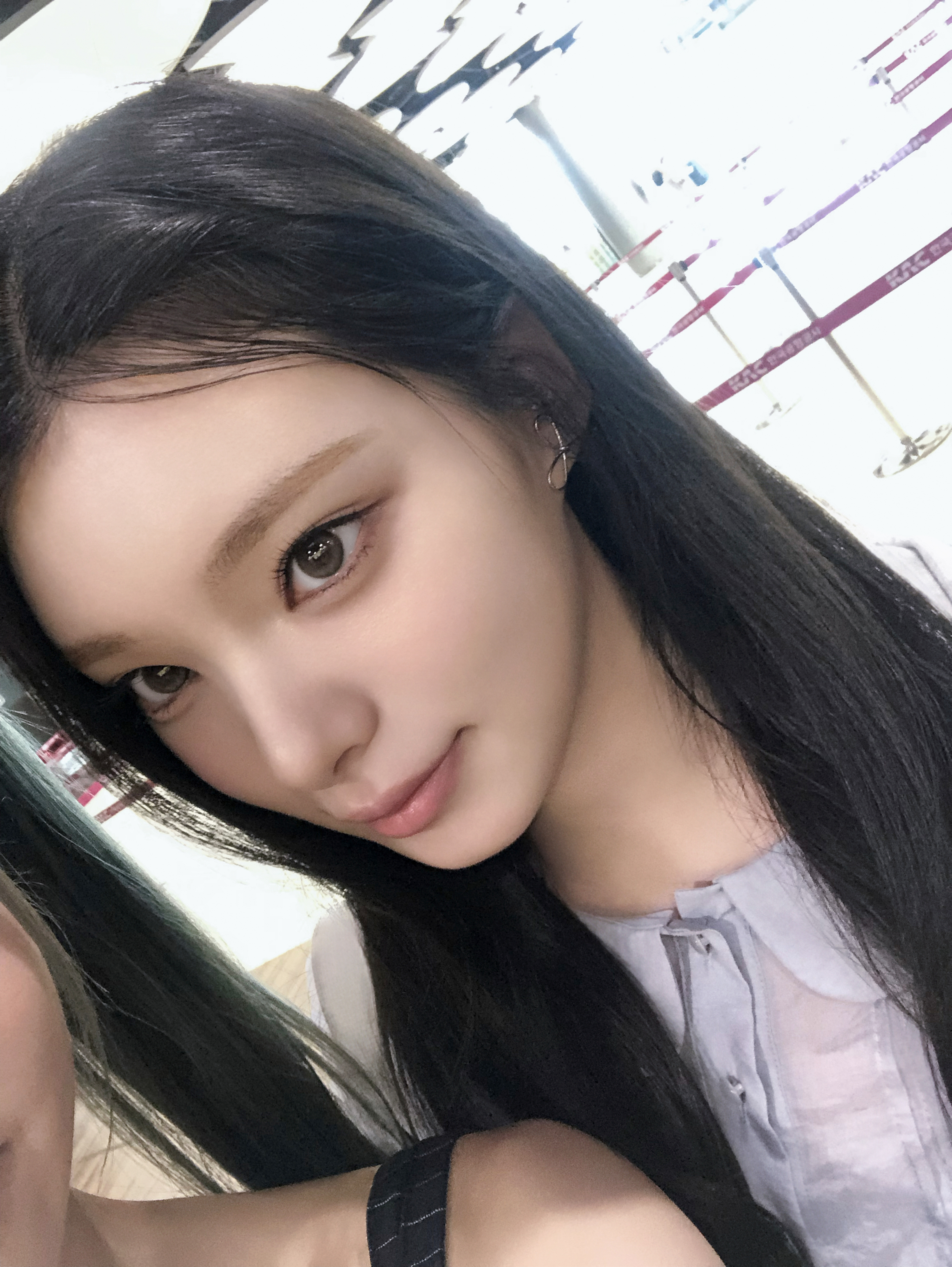 Himesha — 260609 cosmosy Twitter Update - Himesha HQ Photos | kpopping