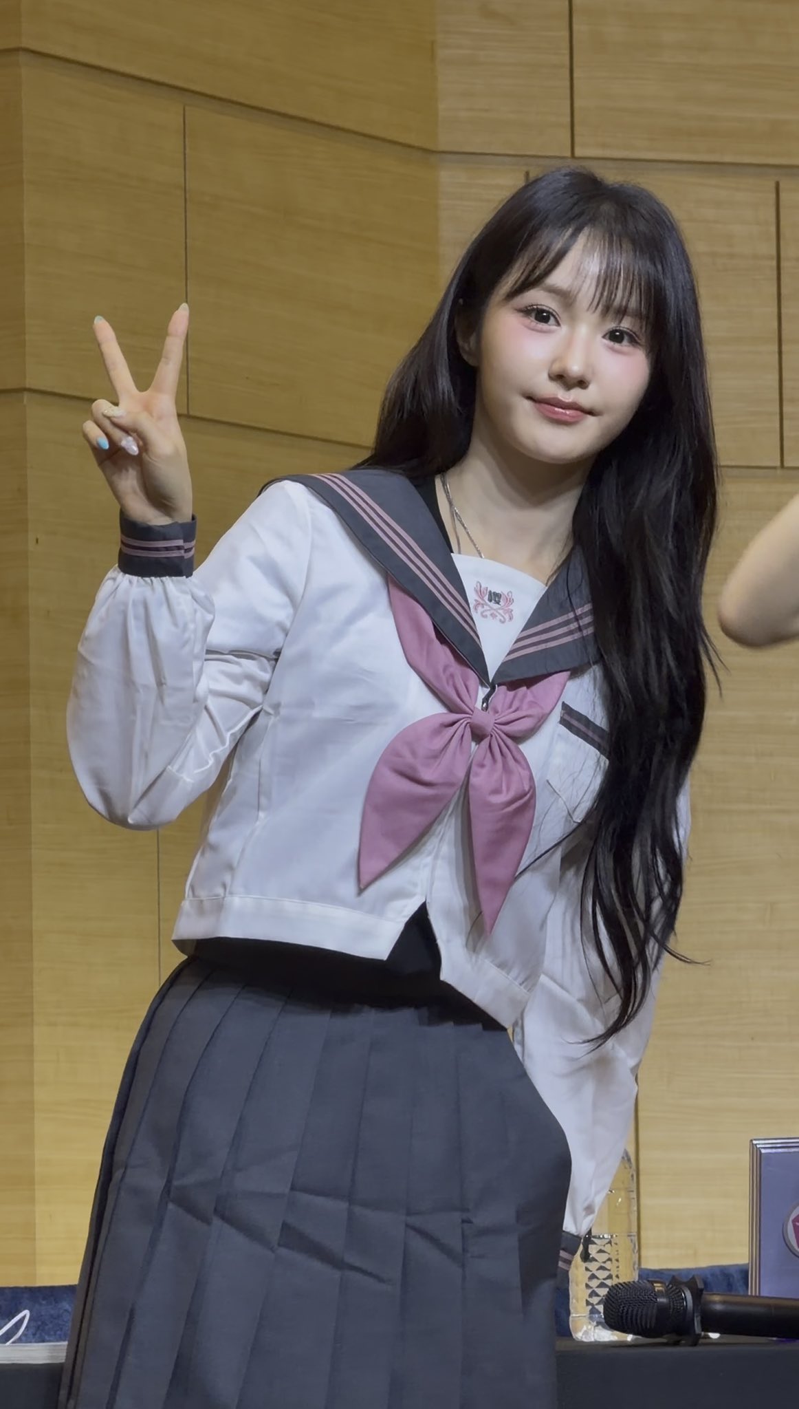 Nana — 260628 Wooah NANA - at Fansign Event HQ Photos | kpopping