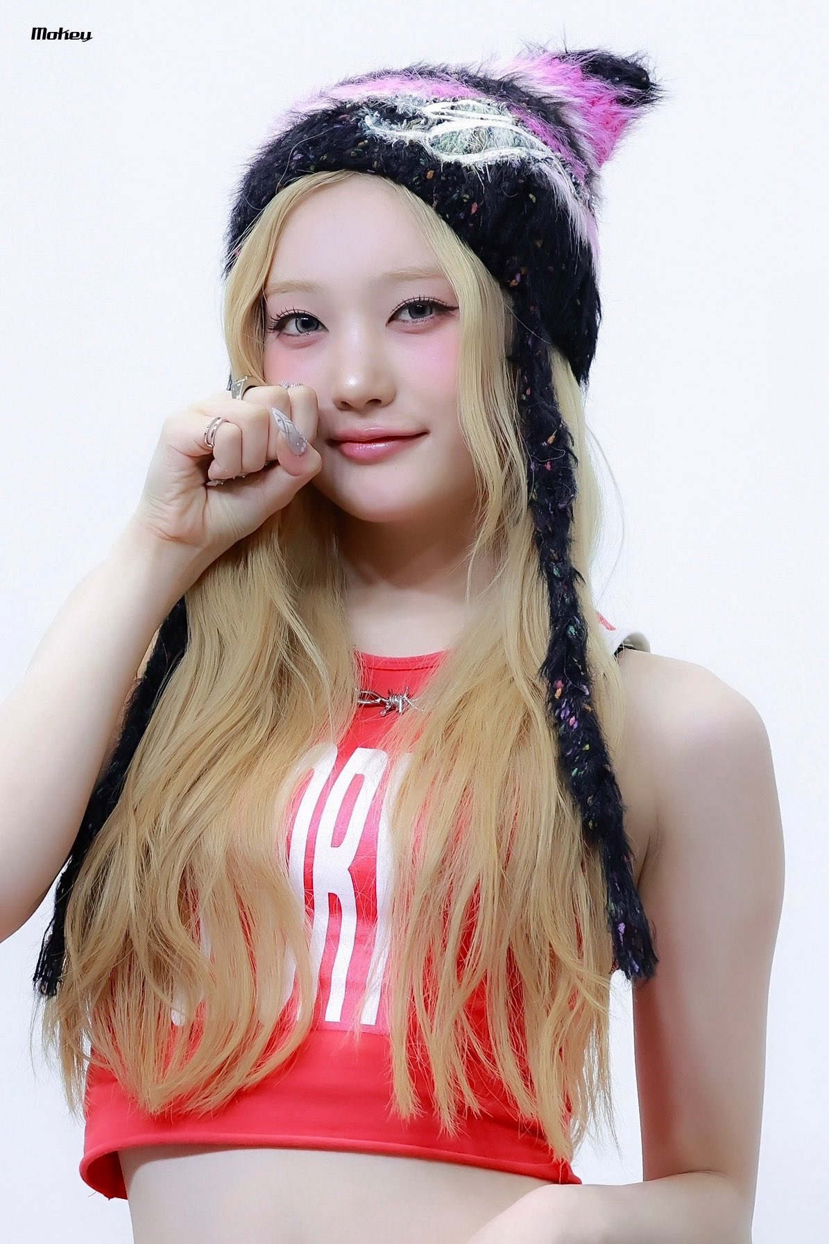 Newy — 260704 Newy at Fansign HQ Photos | kpopping