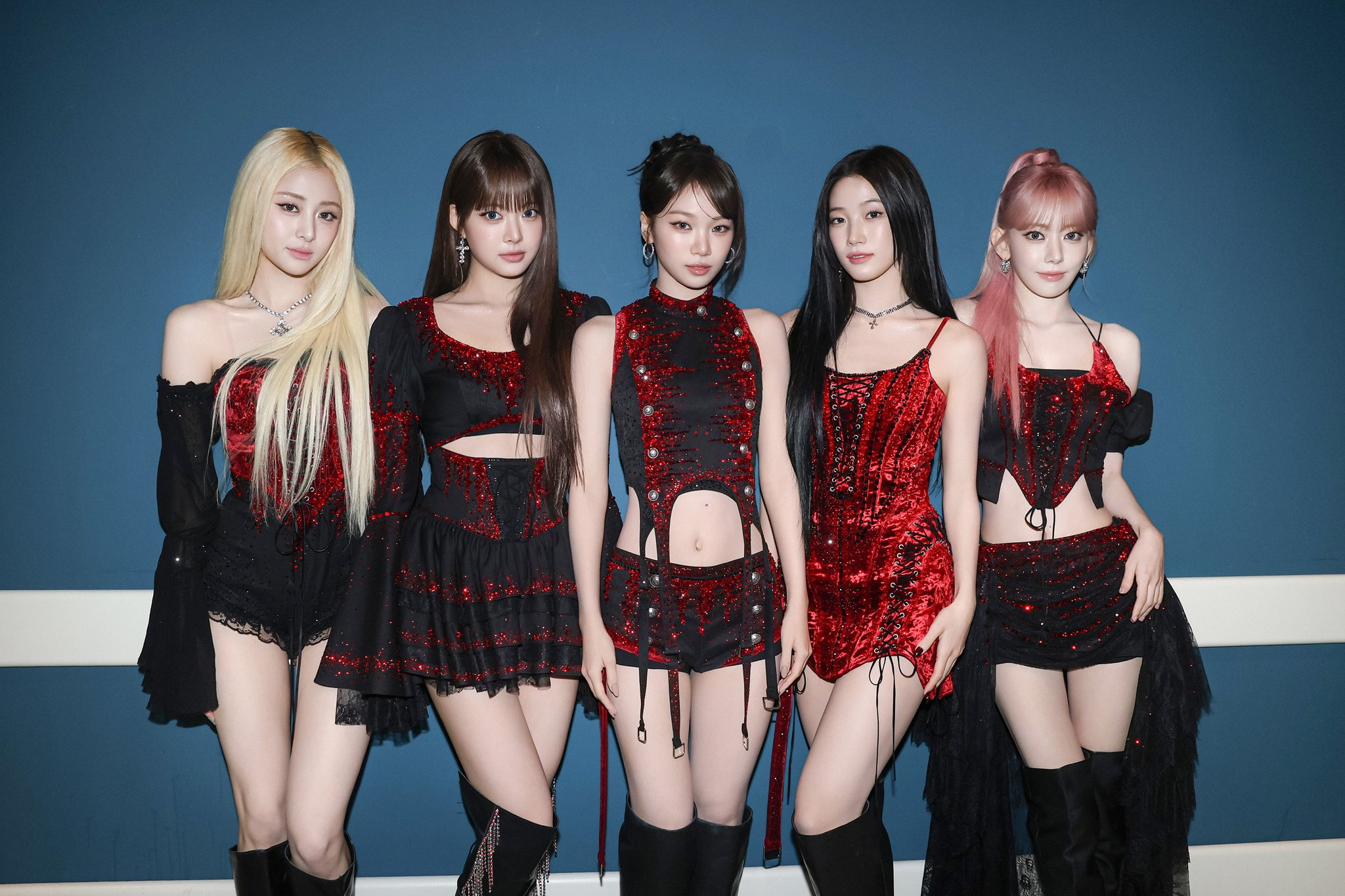 LE SSERAFIM (르 세라핌) — K-pop Group Profile | kpopping