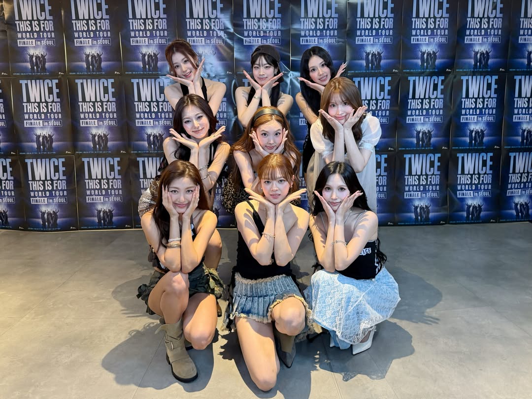 TWICE — 260712 Twice Instagram Update HQ Photos | kpopping