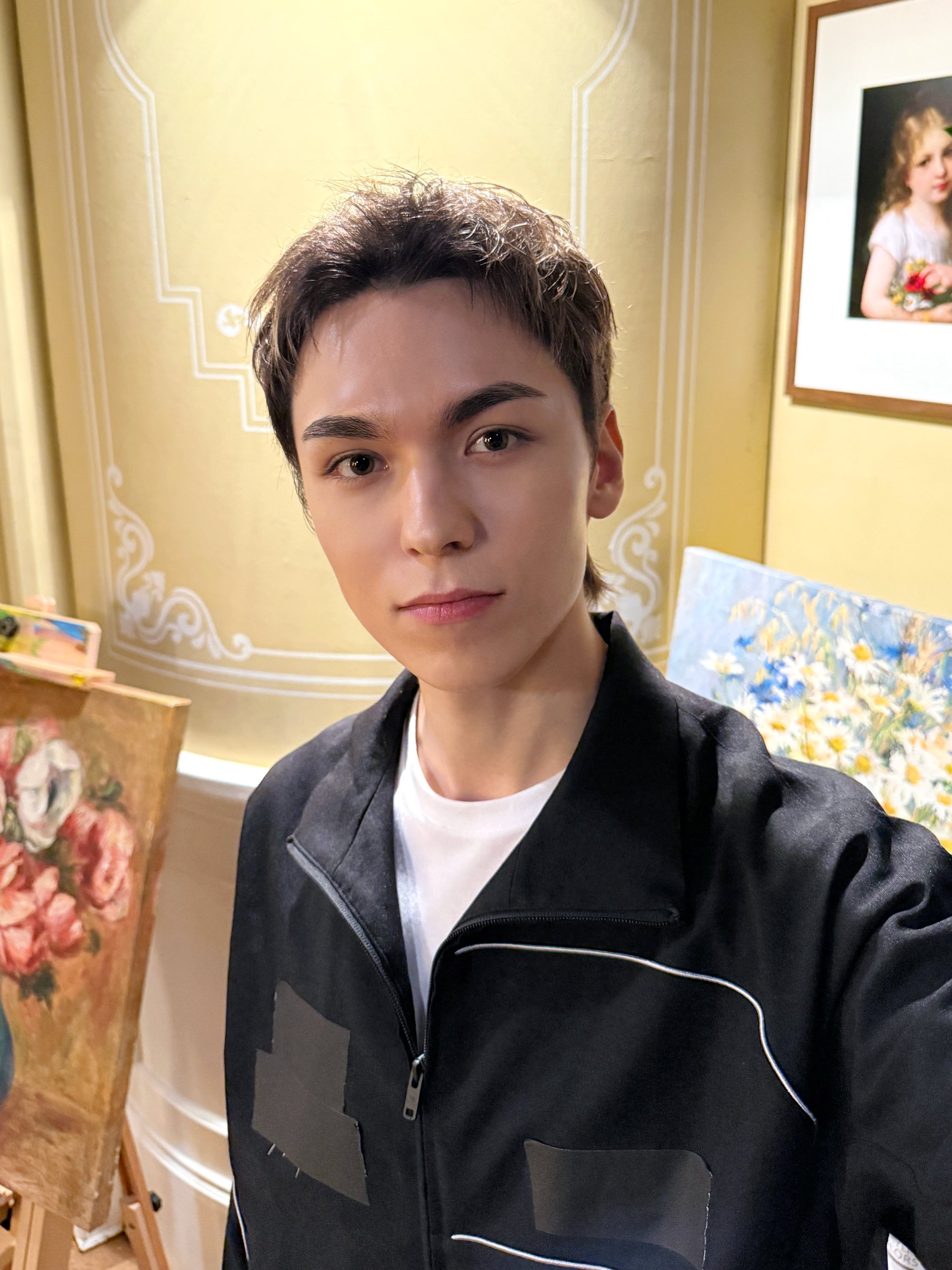 Vernon — 260723 SEVENTEEN X Update - Vernon HQ Photos | kpopping